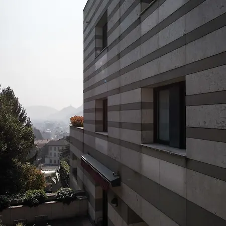 Aurora Como